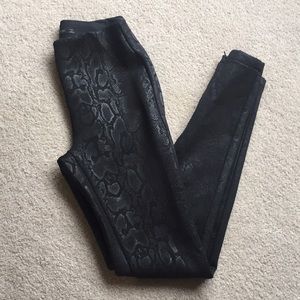 Snakeskin leggings